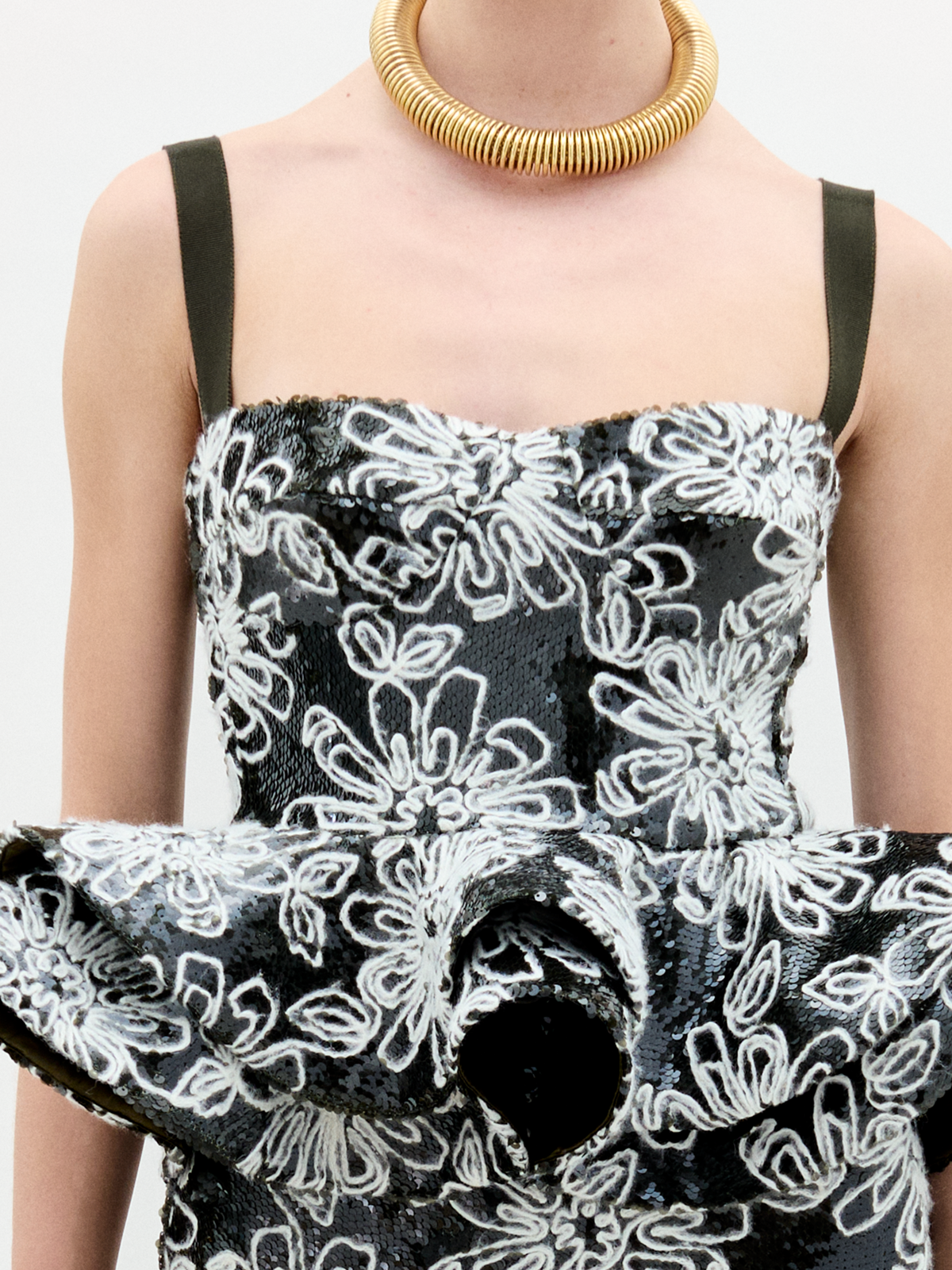 Black - and - White Floral Sleeveless Top