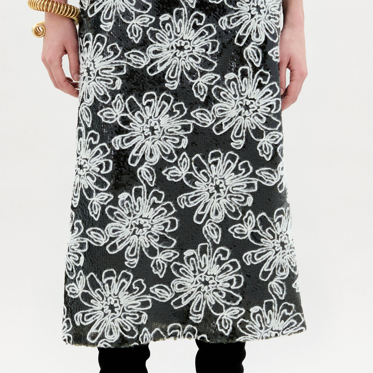 Black White Floral Ruffled Strapless Dress