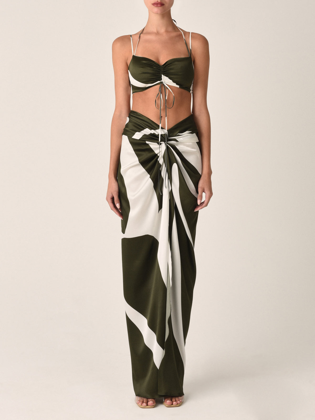 Halter Tie-String Contrast Bra