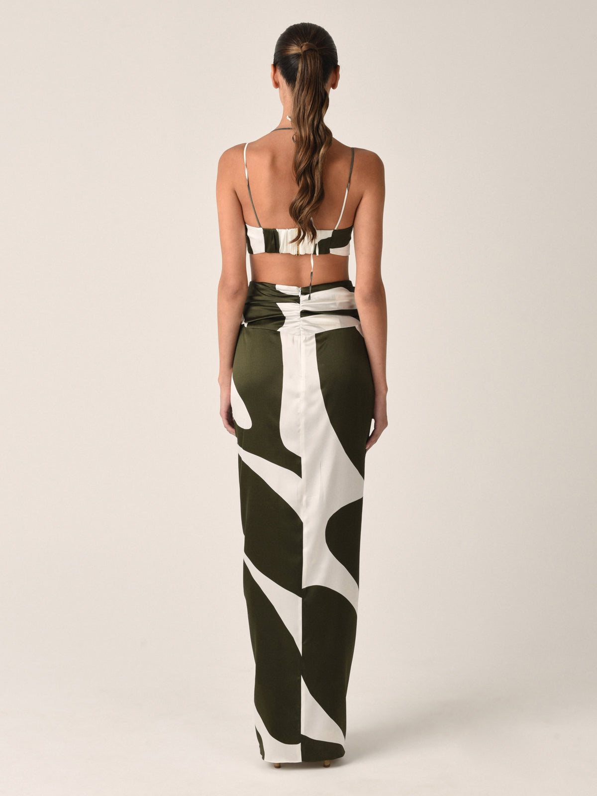 Halter Tie-String Contrast Bra